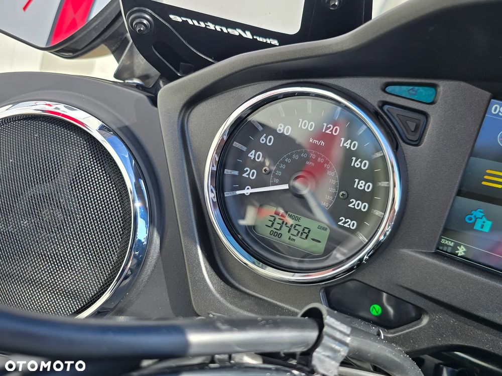 Yamaha Venture - 5
