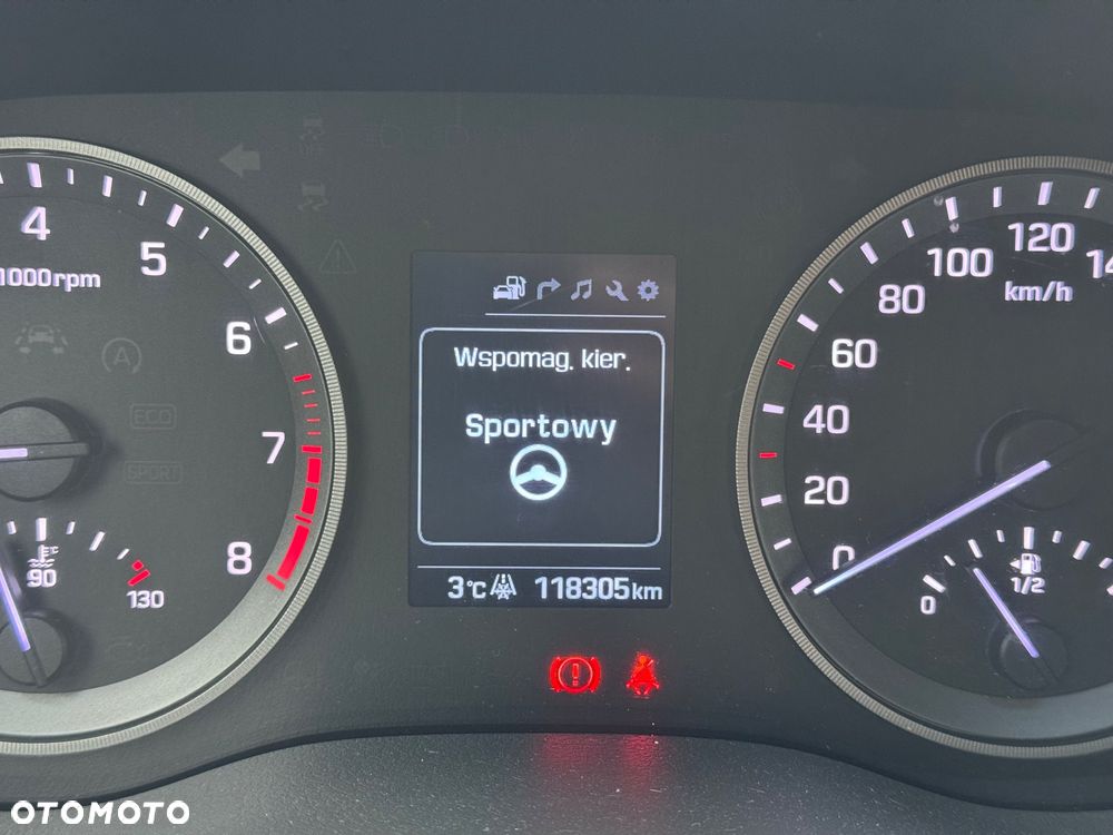 Hyundai Tucson 1.6 GDI BlueDrive Style 2WD - 31