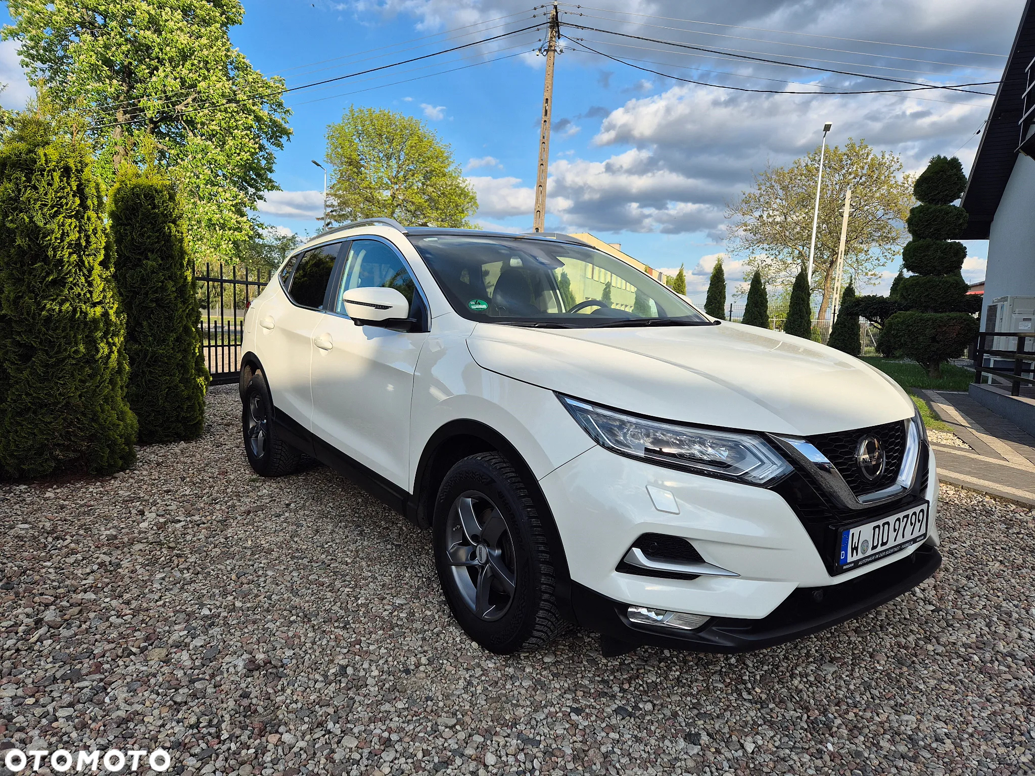 Nissan Qashqai 1.3 DIG-T Tekna+ - 10