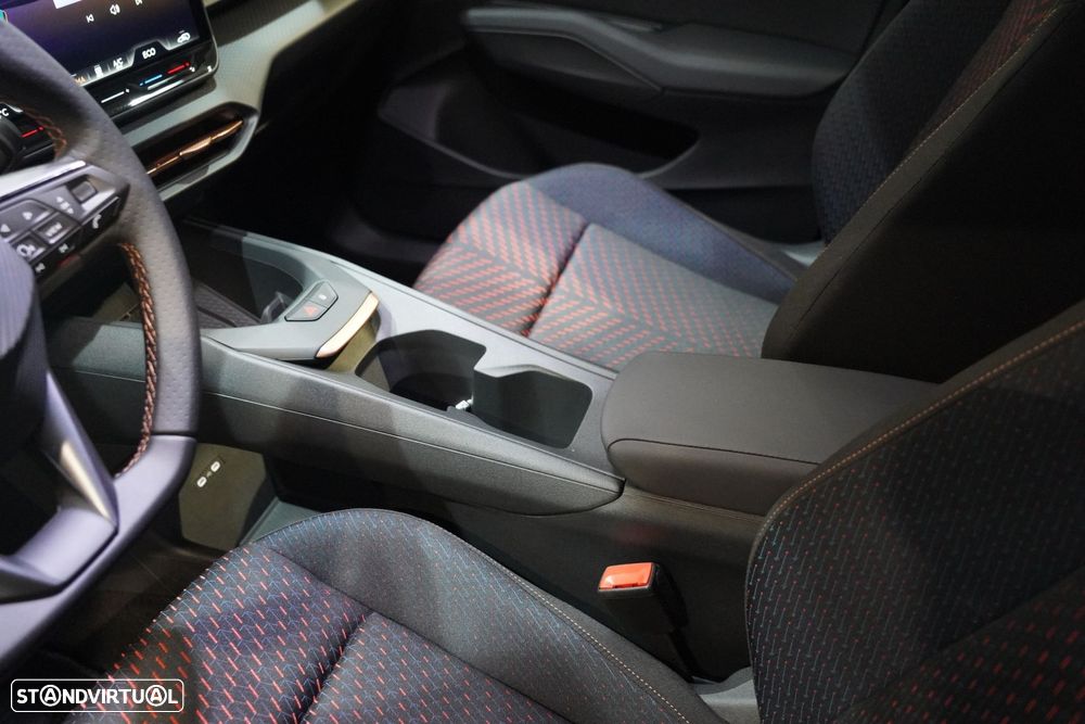 Cupra Raval - 23