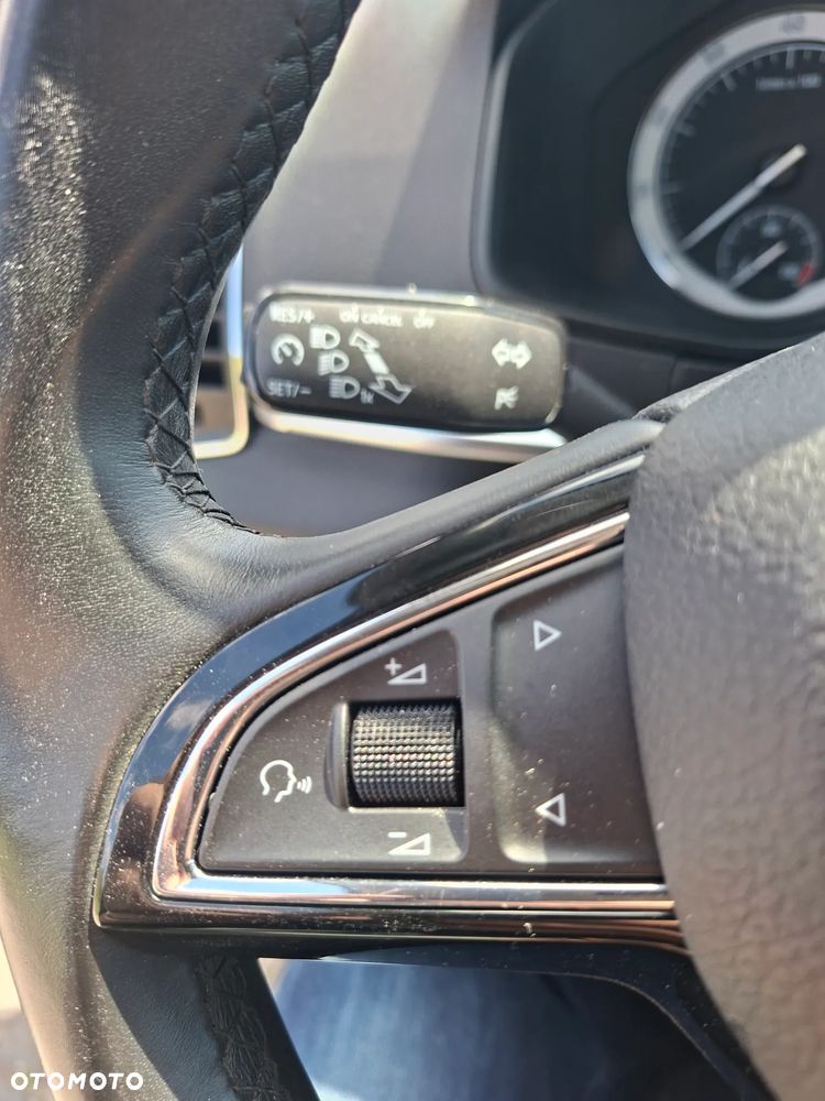 Skoda Karoq 1.0 TSI GPF 4x2 Style - 8