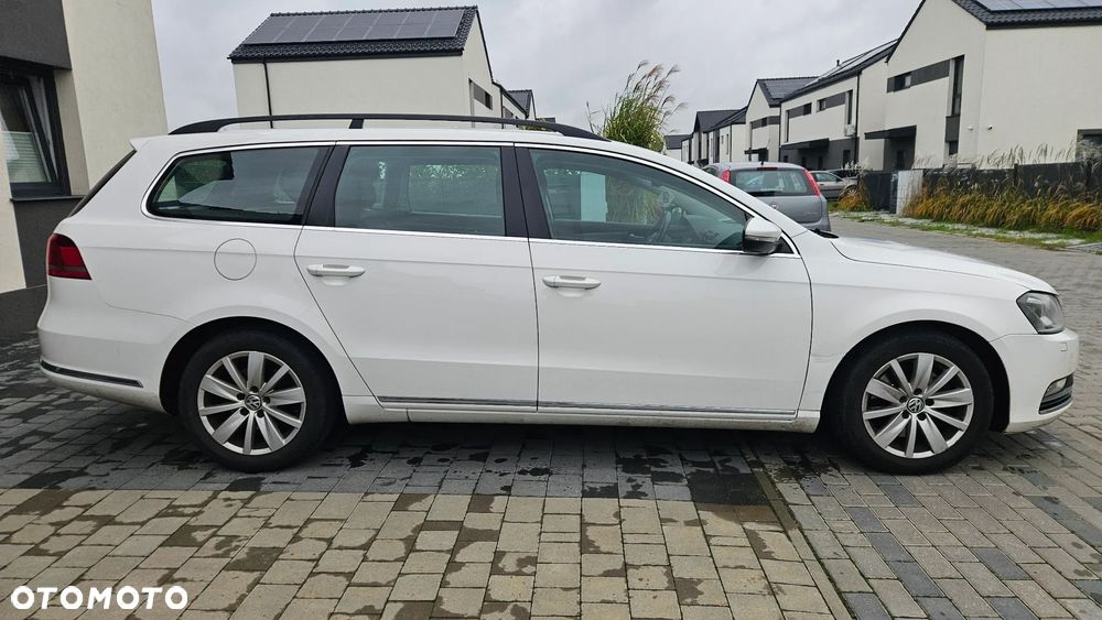 Volkswagen Passat 2.0 TDI Comfortline - 10