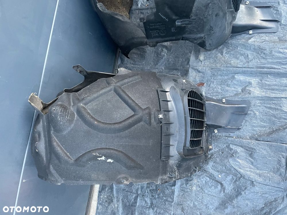 VW TOUAREG II 7P lift nadkole przód prawe przód KOMPLETNE - 3