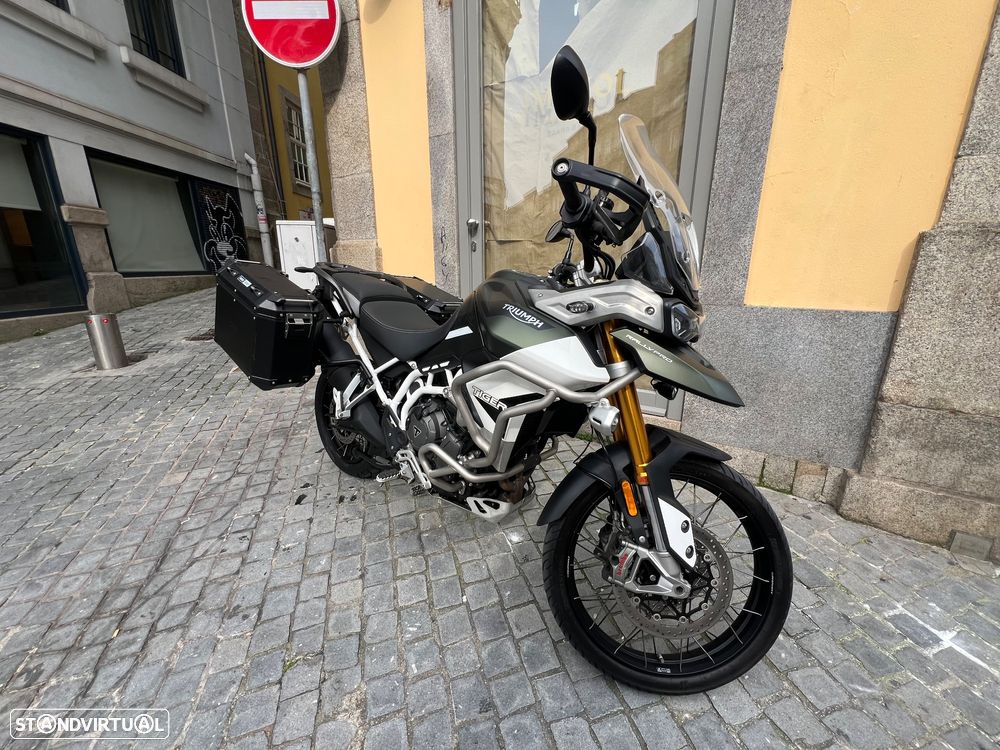 Triumph Tiger 900 rally pro - 2