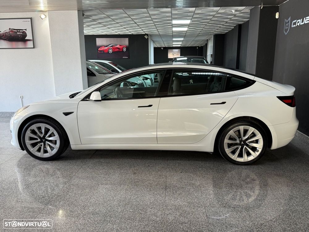 Tesla Model 3 Standard RWD Plus - 3