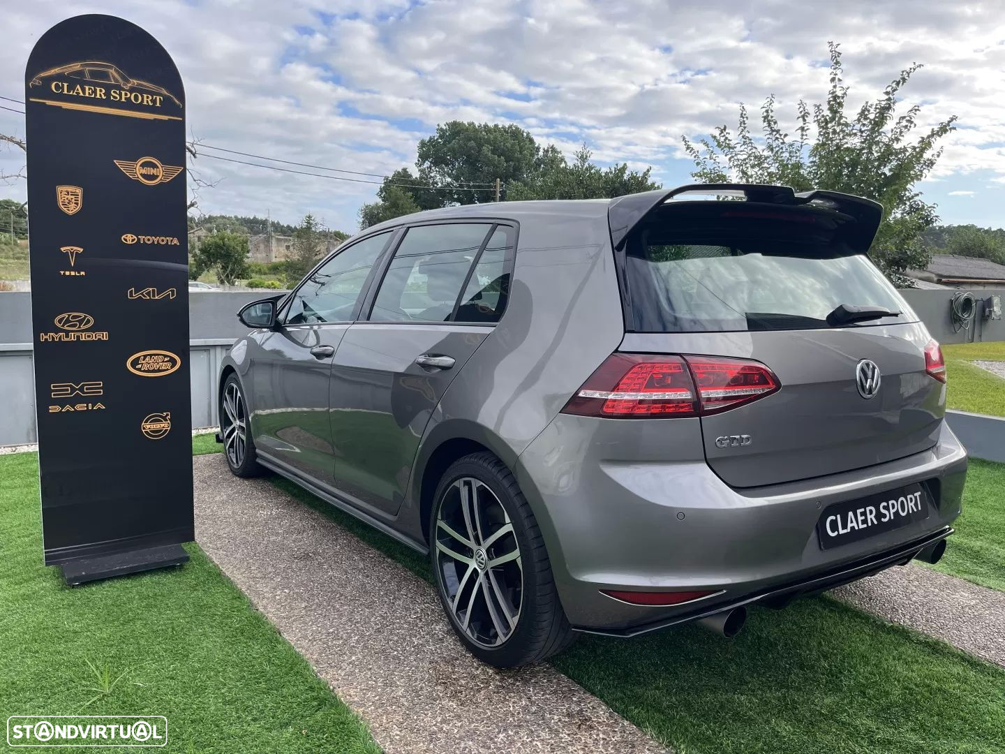 VW Golf 2.0 TDi GTD DSG - 12