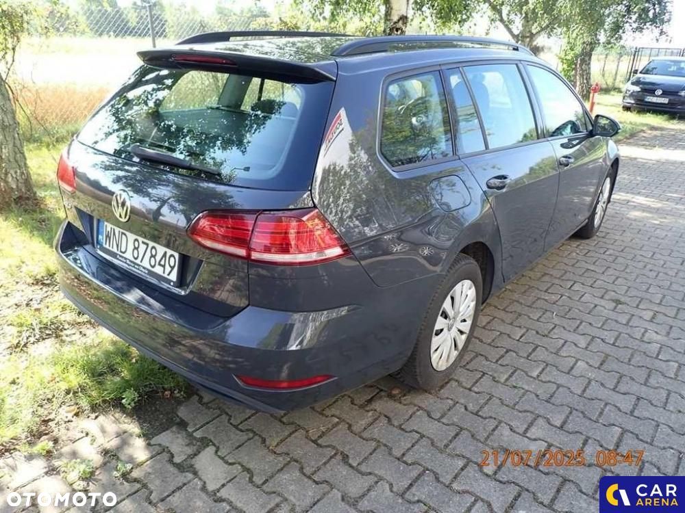 Volkswagen Golf - 4