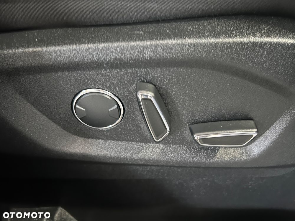 Ford S-Max 1.5 EcoBoost ST-Line - 32