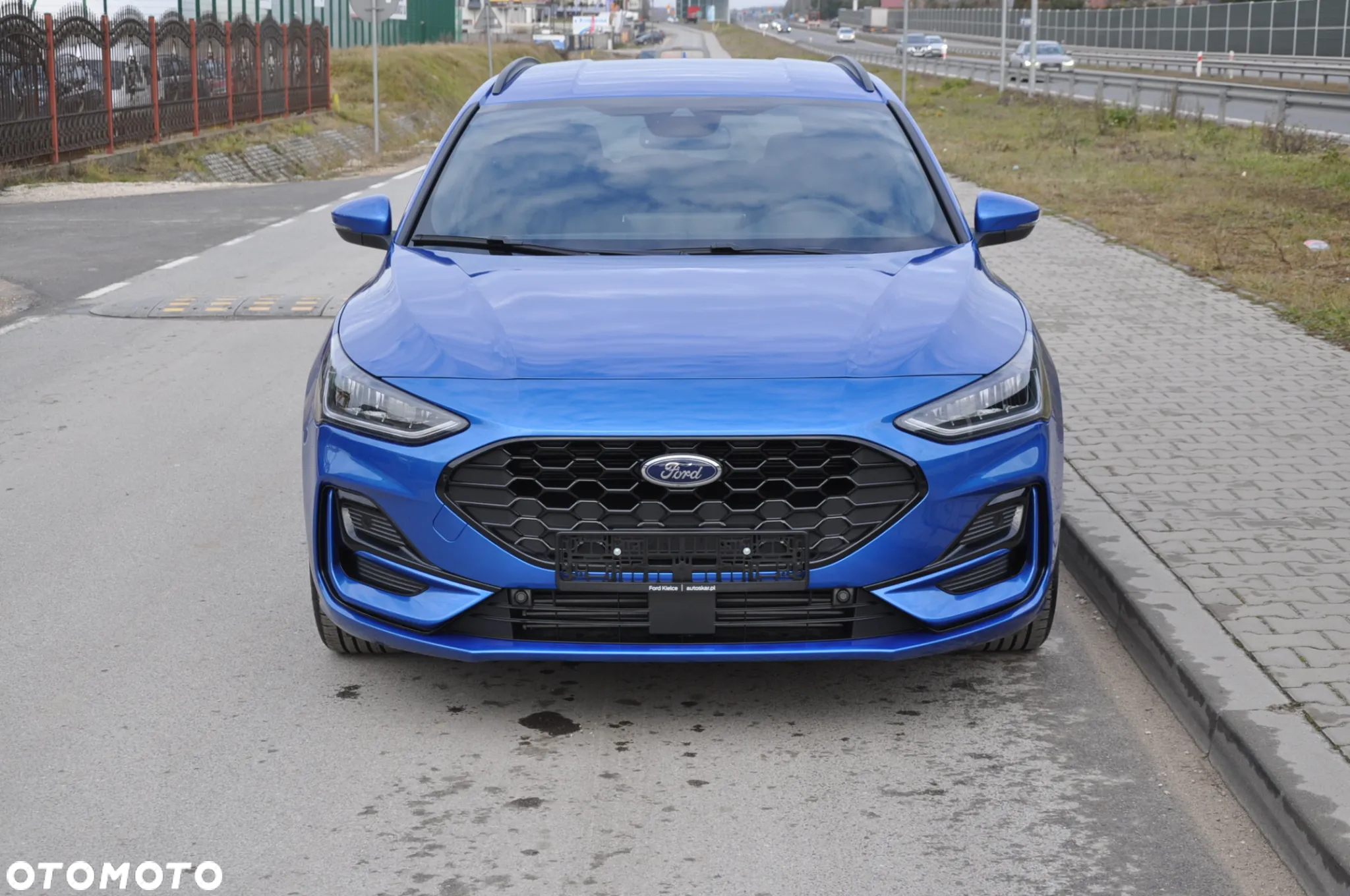 Ford Focus - 30