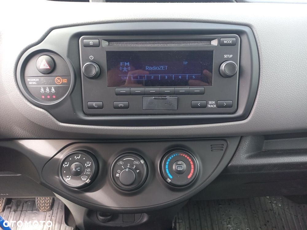 Toyota Yaris - 22