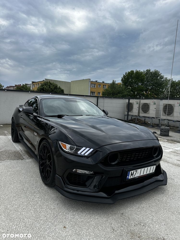 Ford Mustang - 3