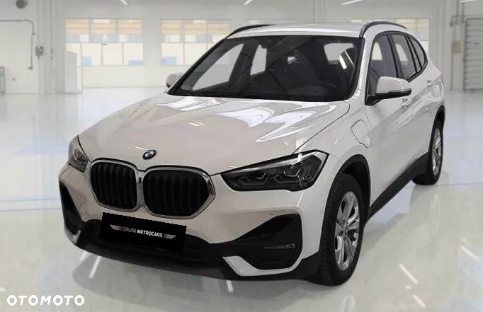 BMW X1 xDrive25e Advantage - 4