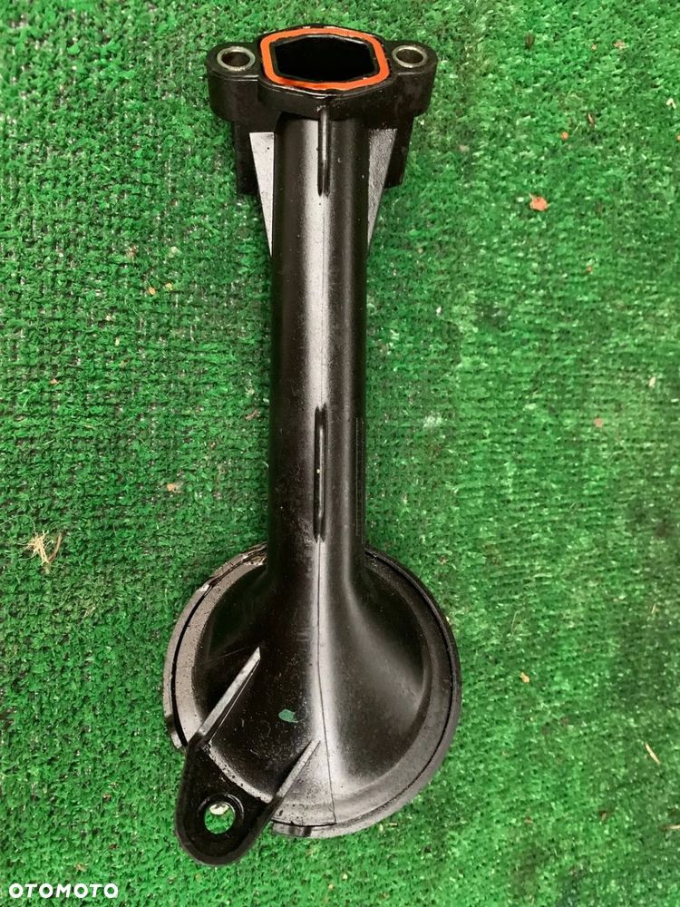 Wlew oleju smok Fiat Grande Punto Fiorino Doblo Panda Bravo II Idea 55924