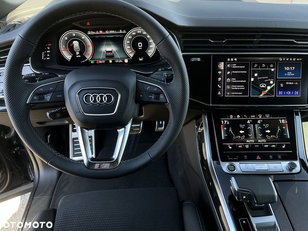 Audi Q8 - 24