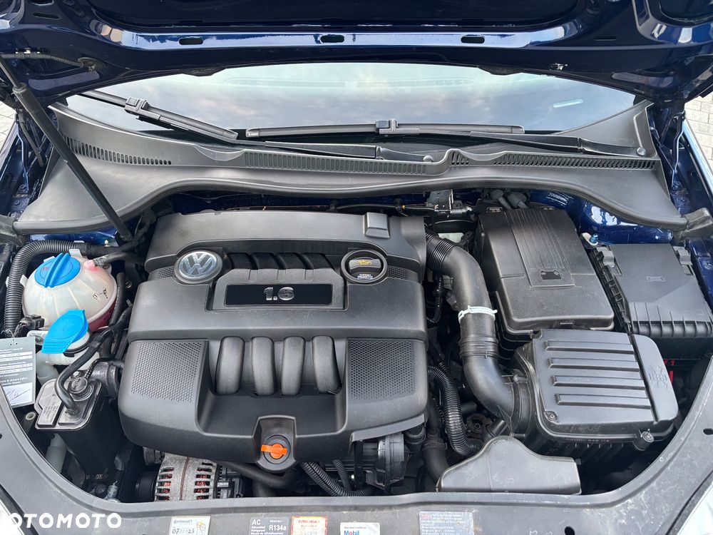Volkswagen Golf 1.6 Basis - 37