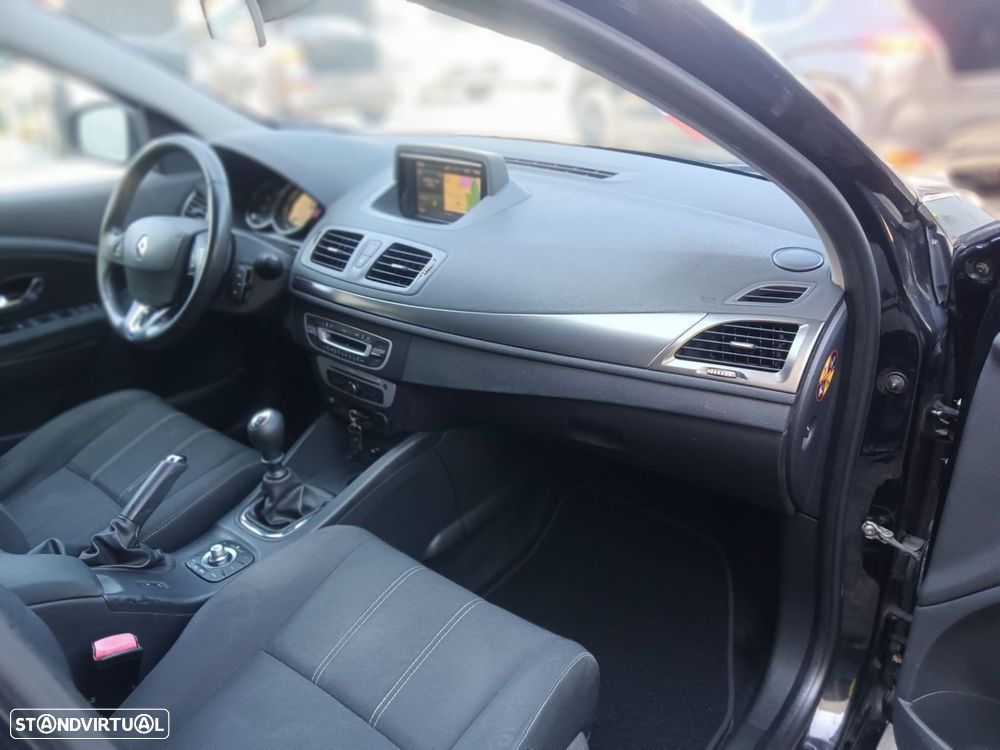 Renault Megane Sport Tourer 1.5 dCi Dynamique SS - 11