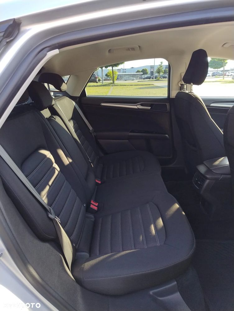 Ford Mondeo 2.0 TDCi Trend - 16