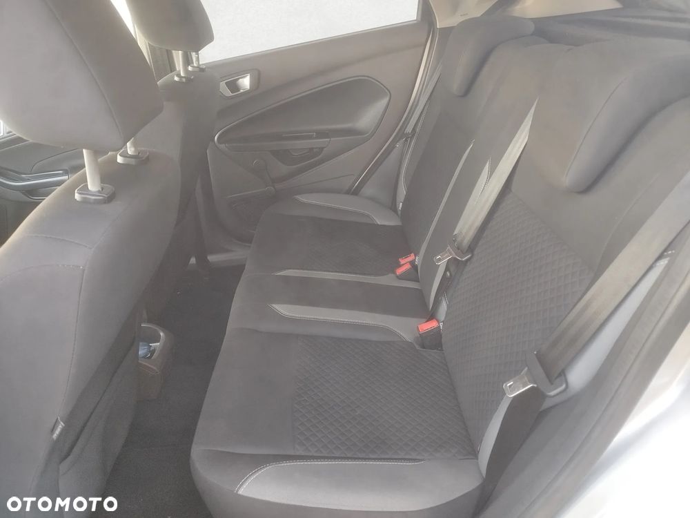 Ford Fiesta 1.25 Trend EU6 - 11