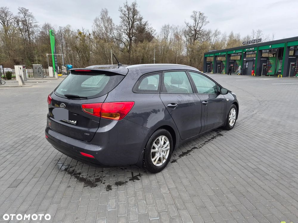 Kia Ceed 1.6 CRDi M - 3