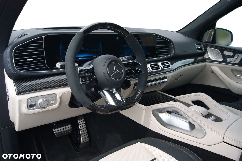 Mercedes-Benz GLS - 8