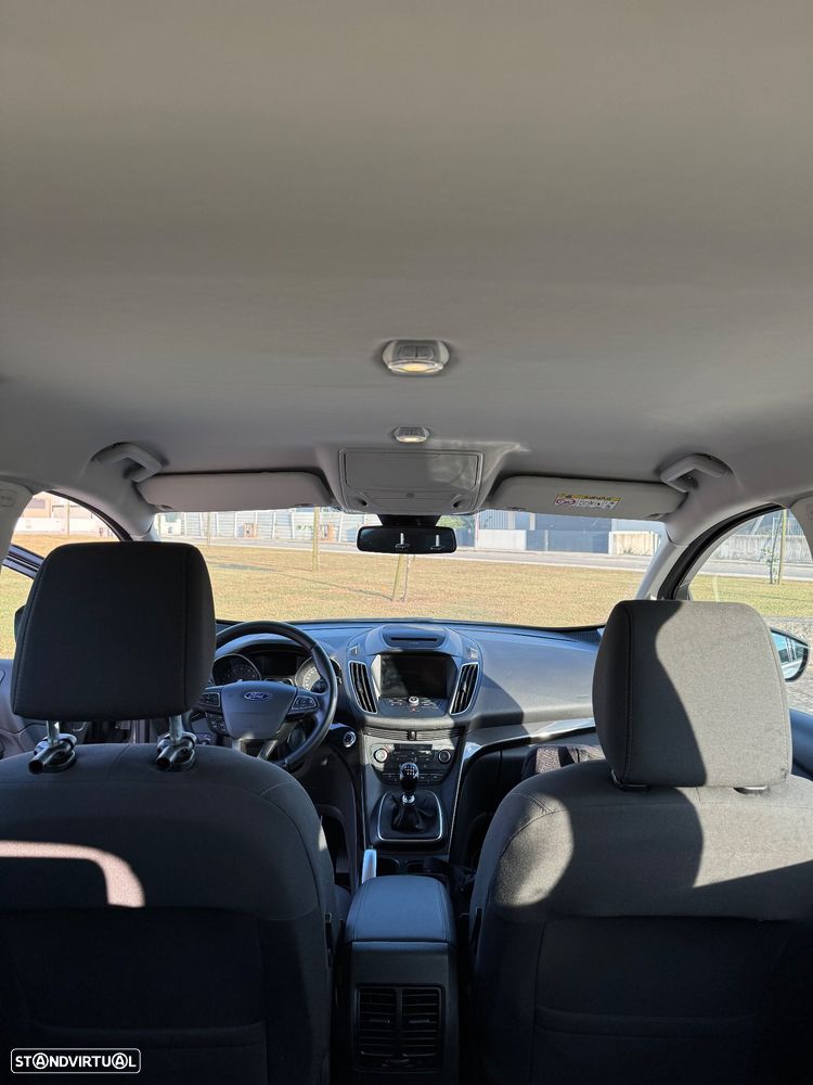 Ford C-Max 1.0 Ecoboost S&S Titanium - 21