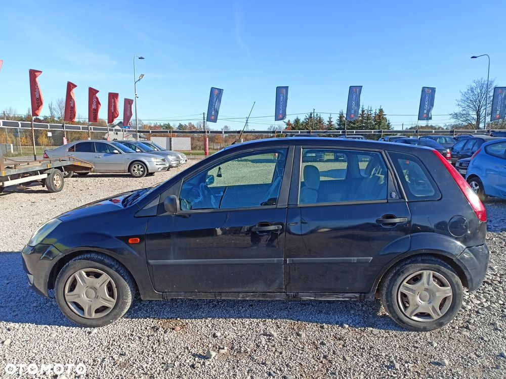 Ford Fiesta - 2