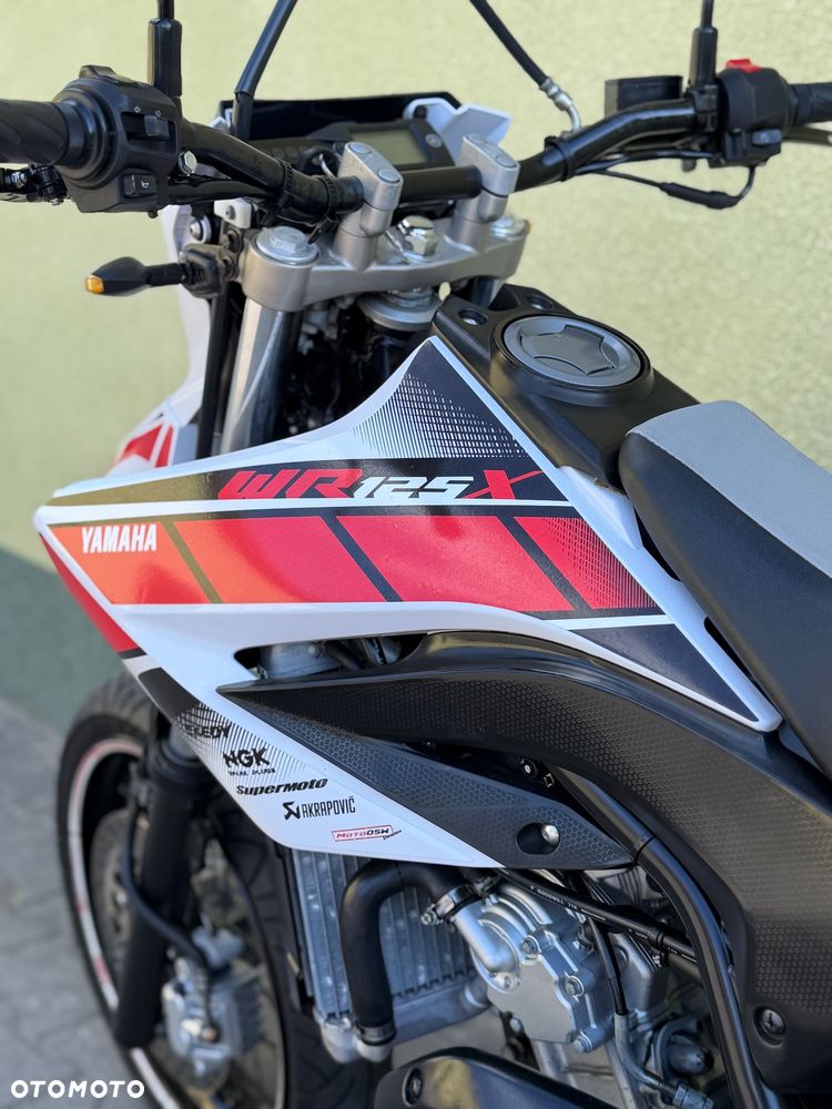 Yamaha WR - 33