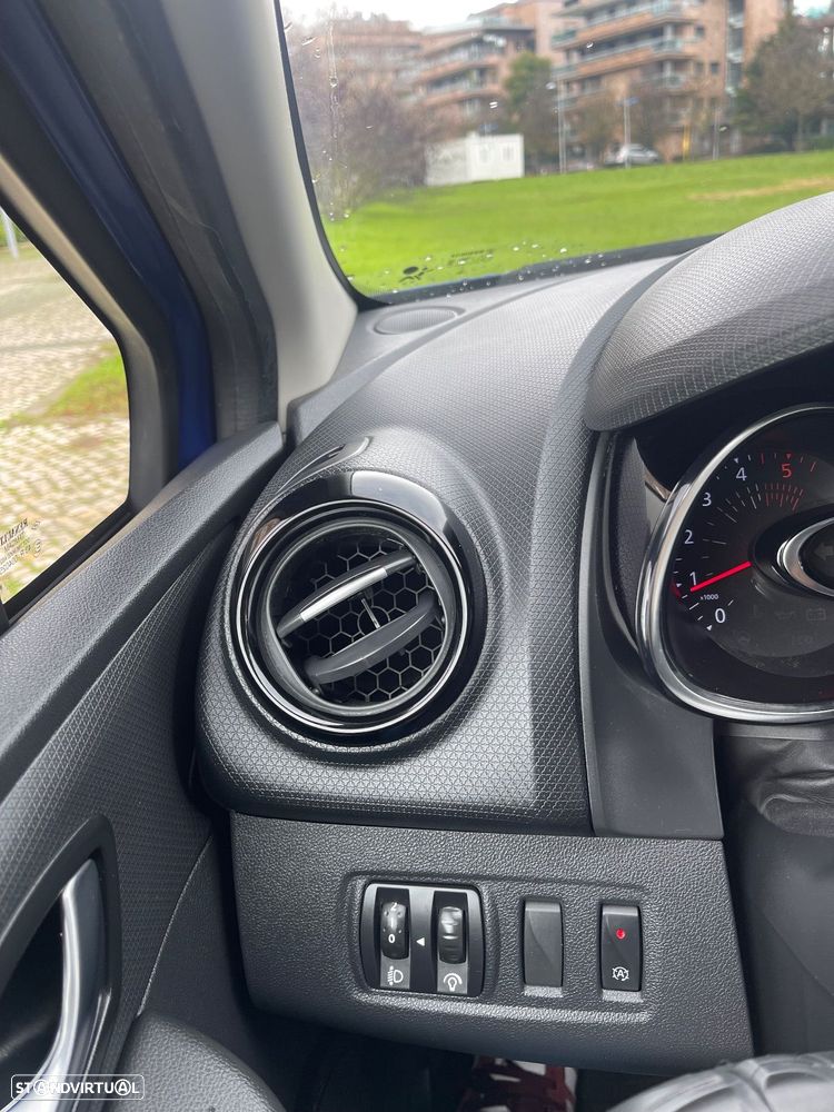 Renault Clio Sport Tourer - 12