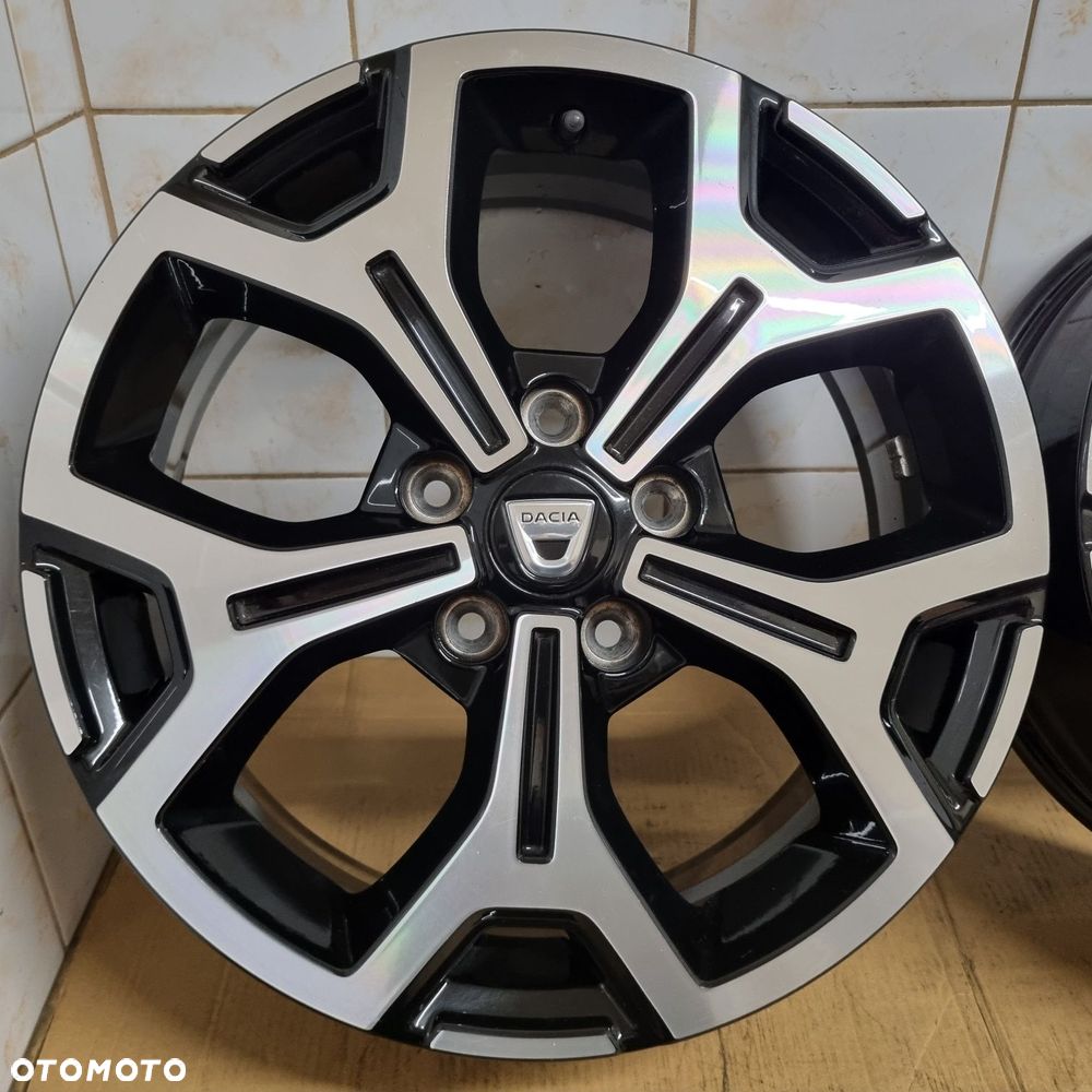Felgi 17" Dacia Duster 5x114,3 ET50 6,5Jx17 oryginalne - 4