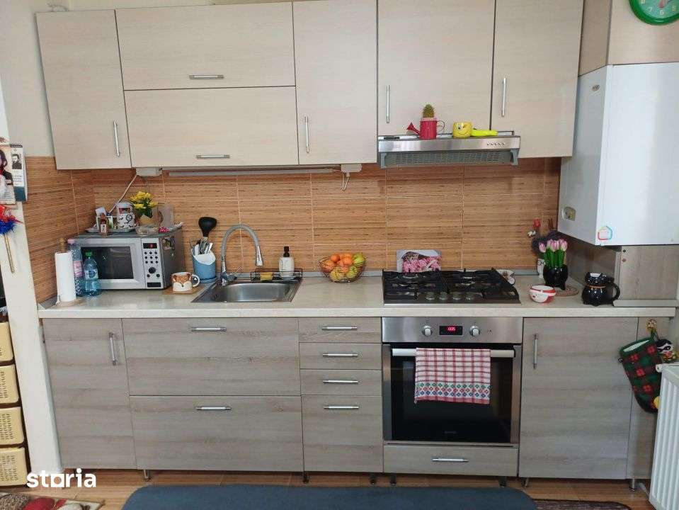 Apartament cu 2 camere, 45 mp, balcon, zona Eroilor — fotografia 3