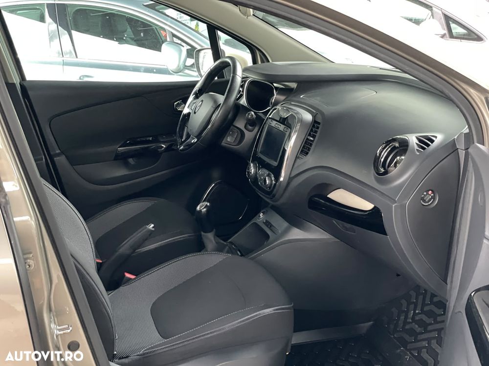 Renault Captur - 6
