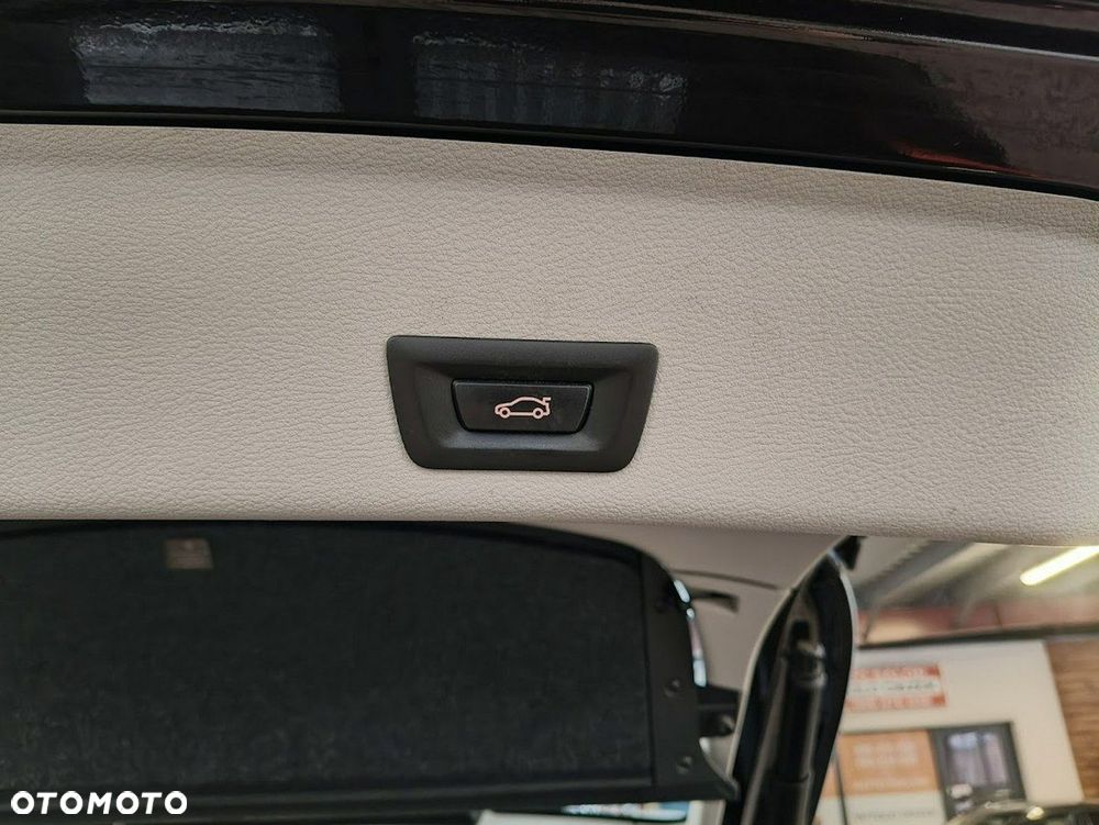 BMW X4 xDrive20d xLine - 12