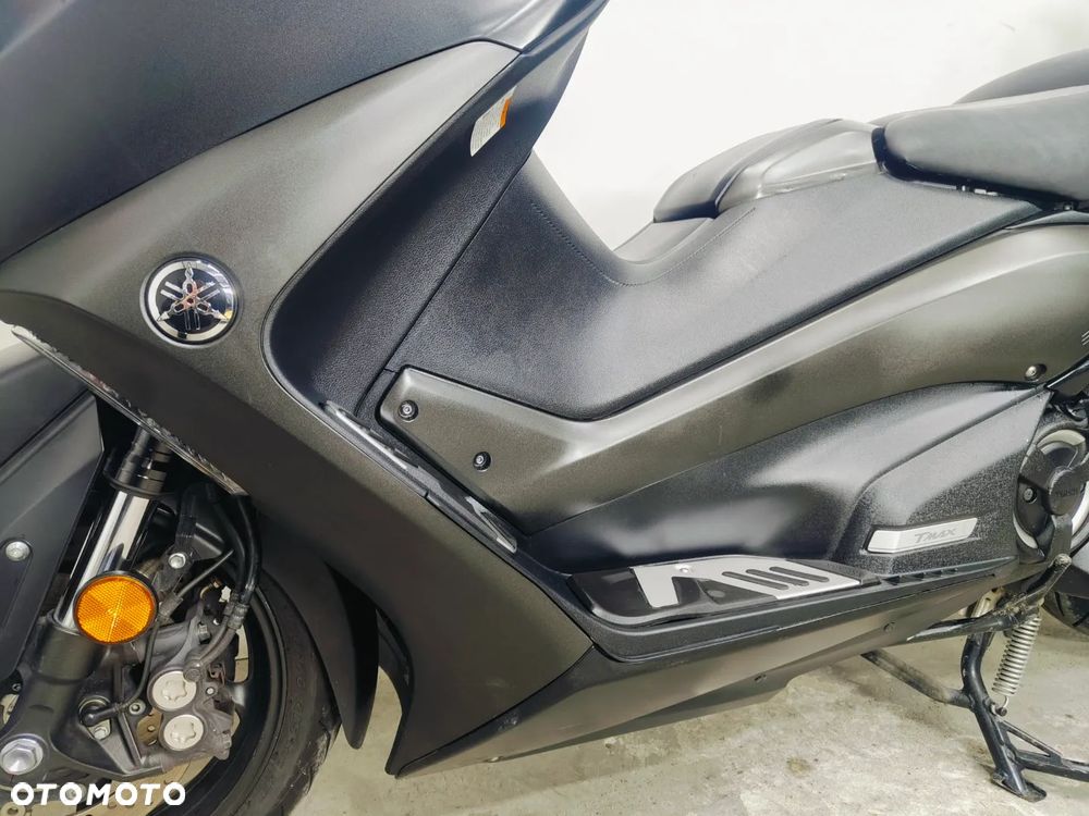 Yamaha Tmax - 21