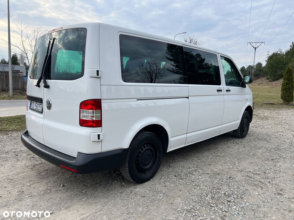 Volkswagen Transporter Caravelle Lang BMT Trendline - 18