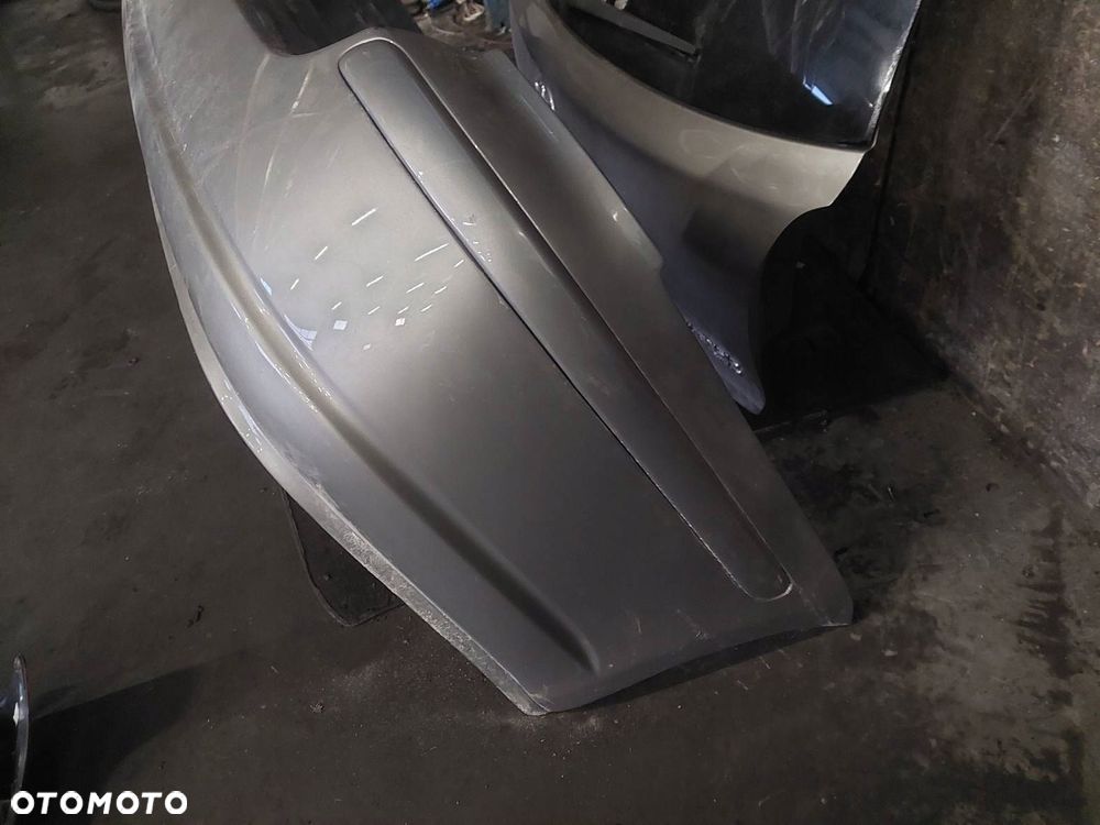 KOMPLETNY TYŁ KLAPA BAGAŻNIKA ZDERZAK TYŁ LAMPY AVENSIS T25 KOMBI 4S0 - 6