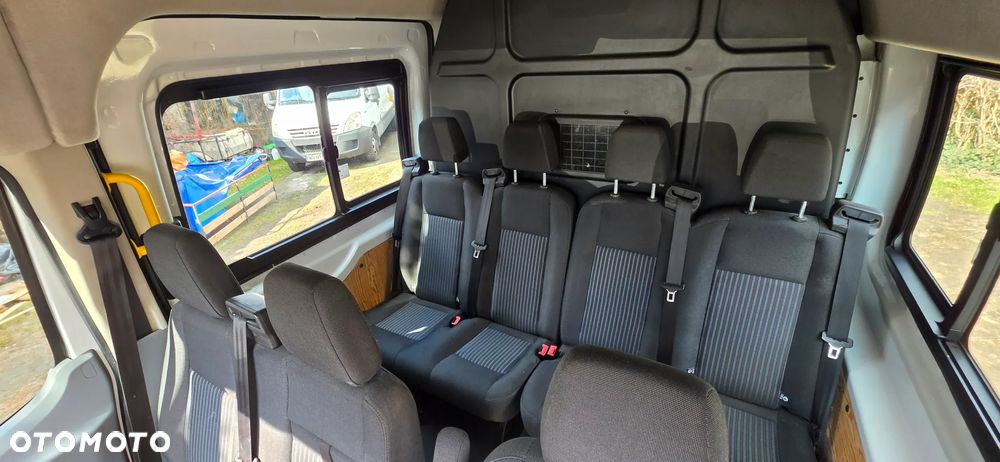 Ford Transit - 11