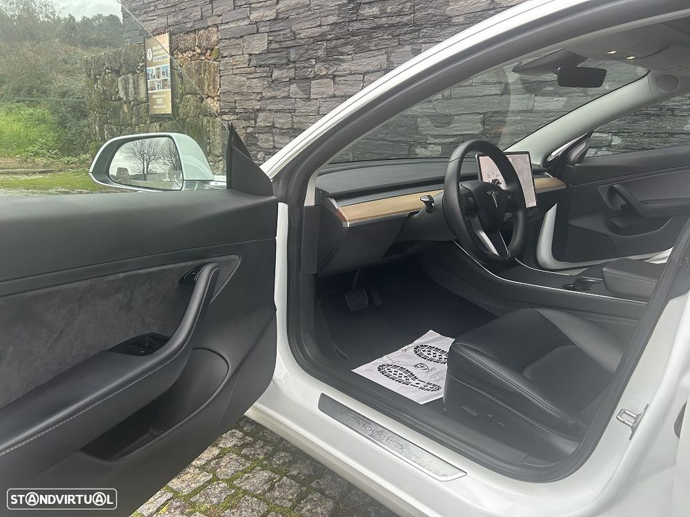 Tesla Model 3 Long Range Tração Integral - 9