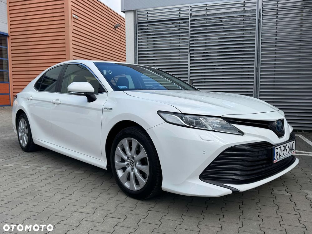 Toyota Camry 2.5 Hybrid Comfort CVT - 15
