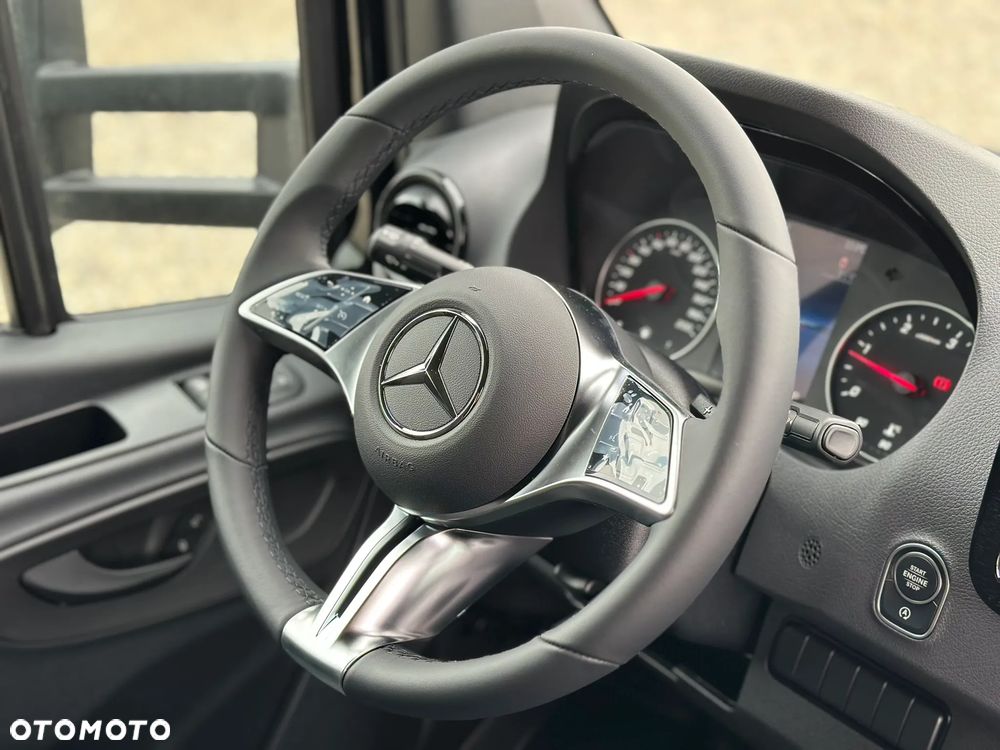 Mercedes-Benz SPrinter - 29
