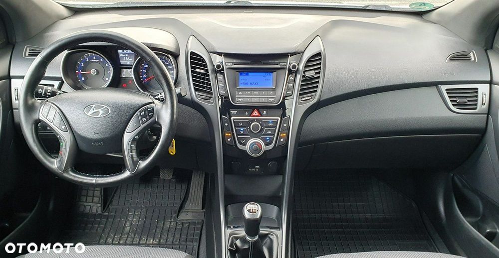 Hyundai i30 - 12