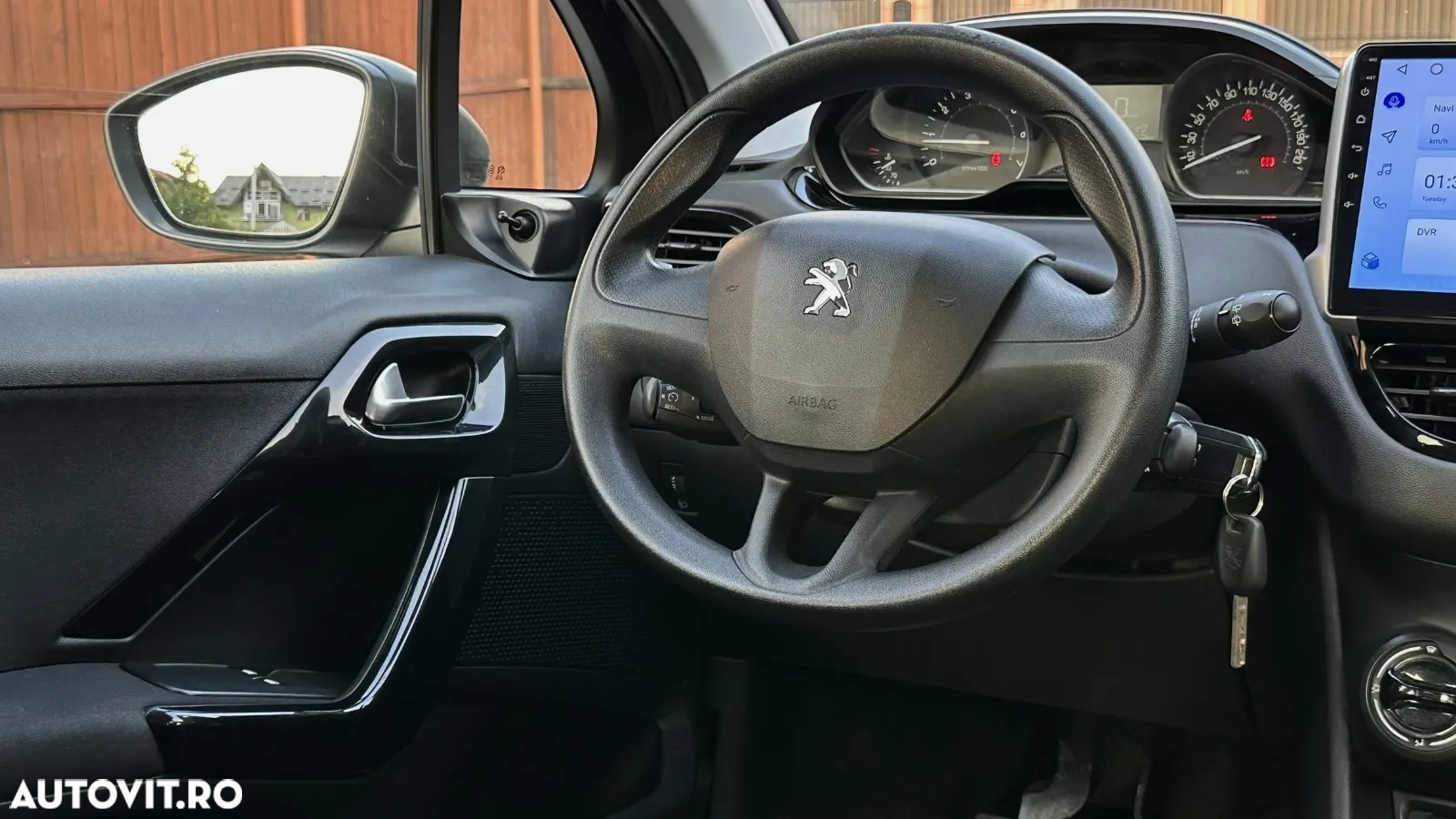 Peugeot 208 1.2 L PureTech Allure - 14