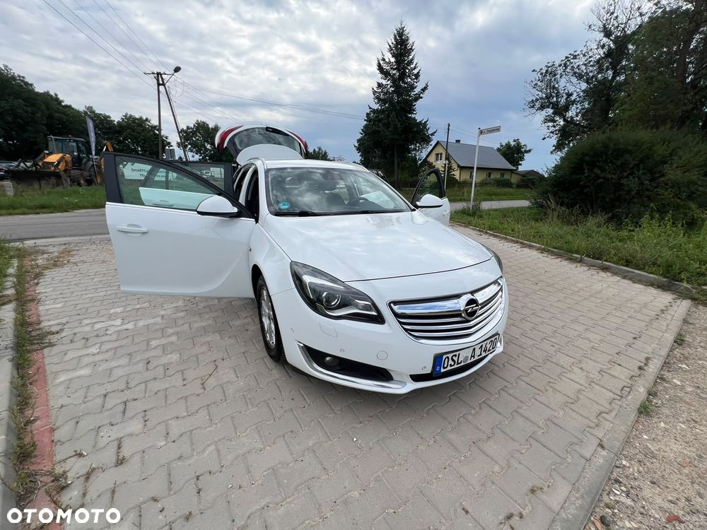 Opel Insignia - 18