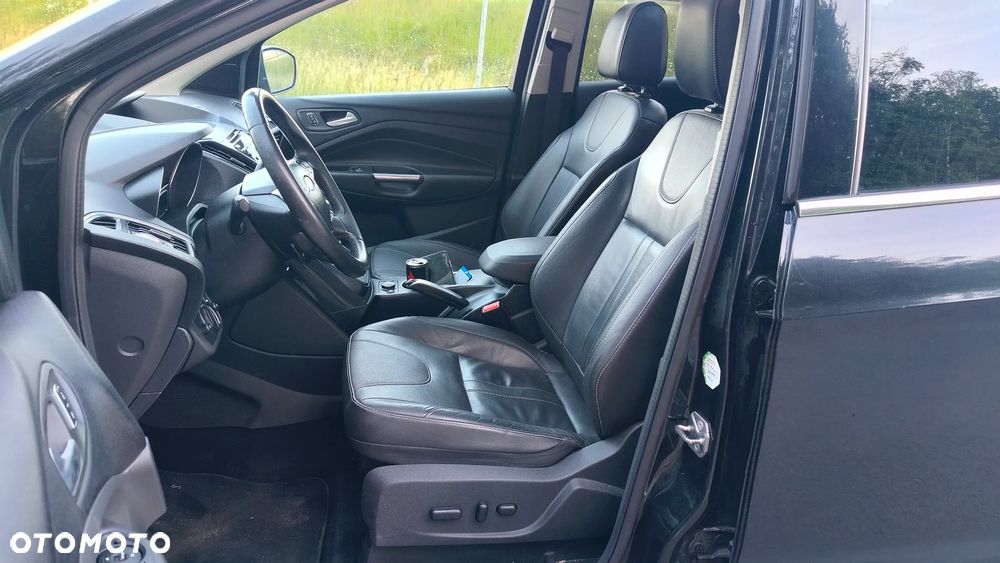 Ford Kuga 2.0 TDCi 4x4 Titanium - 9