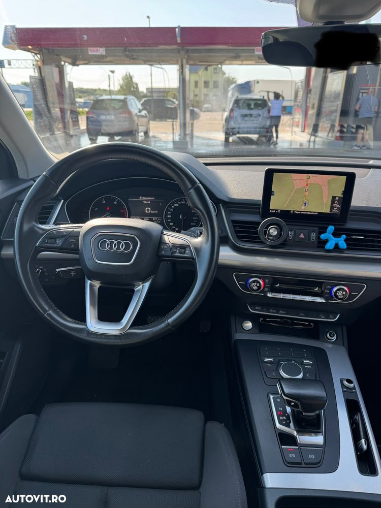 Audi Q5 2.0 40 TDI quattro S tronic Basic - 5