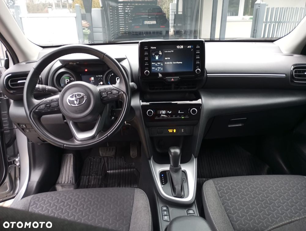 Toyota Yaris Cross - 13
