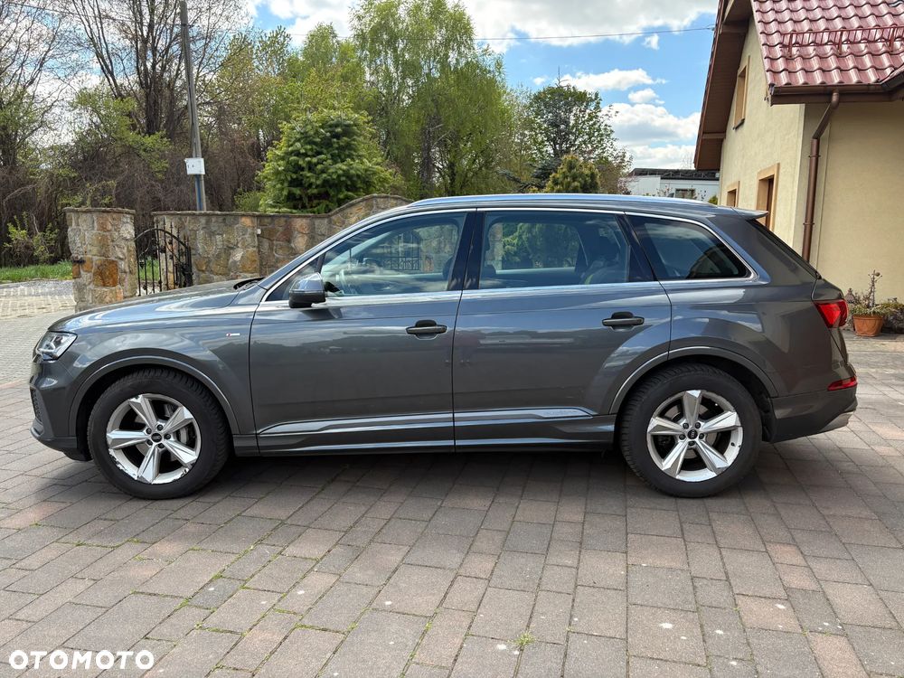 Audi Q7 - 3