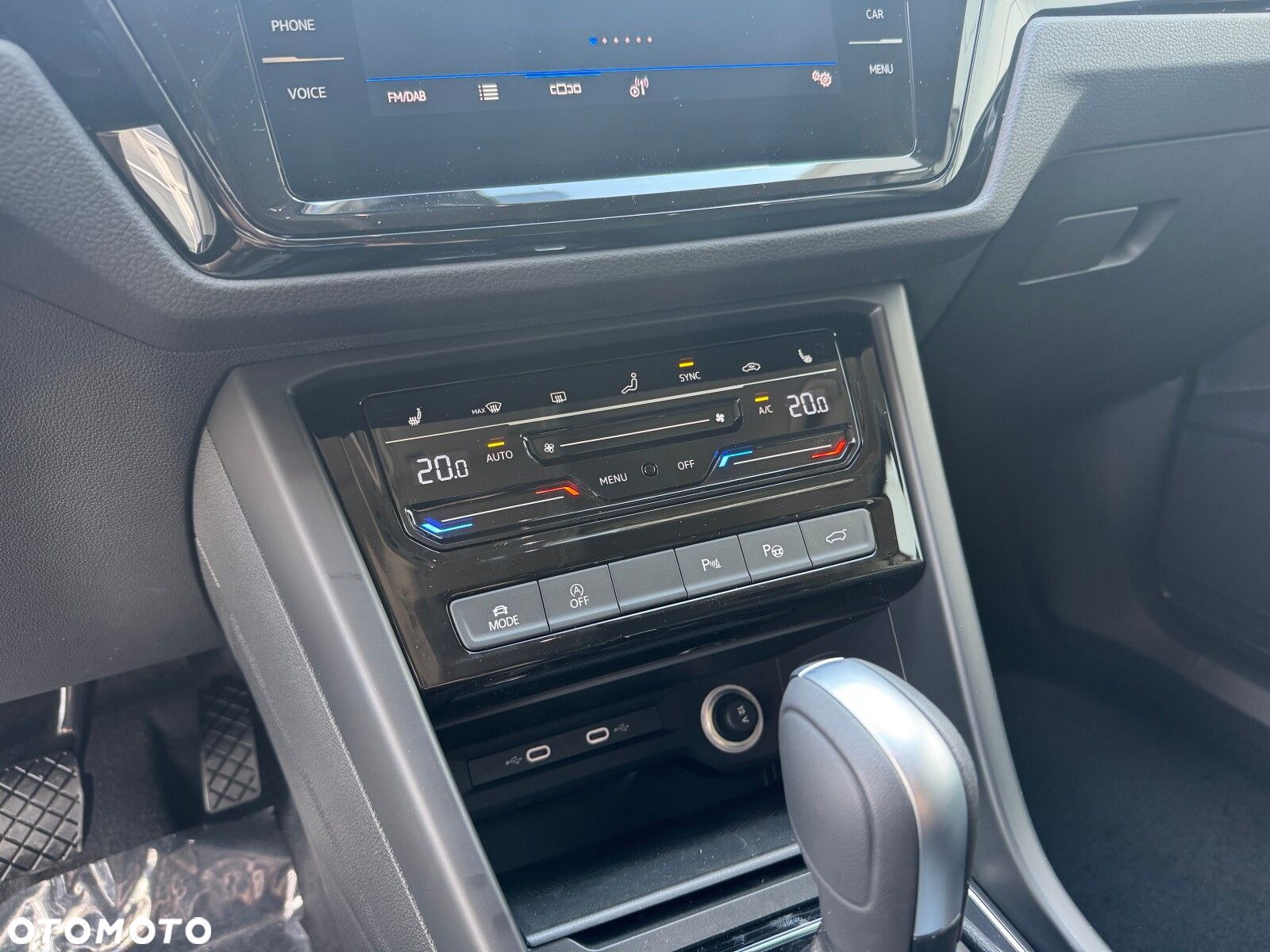 Volkswagen Touran 1.5 TSI EVO Highline DSG - 16