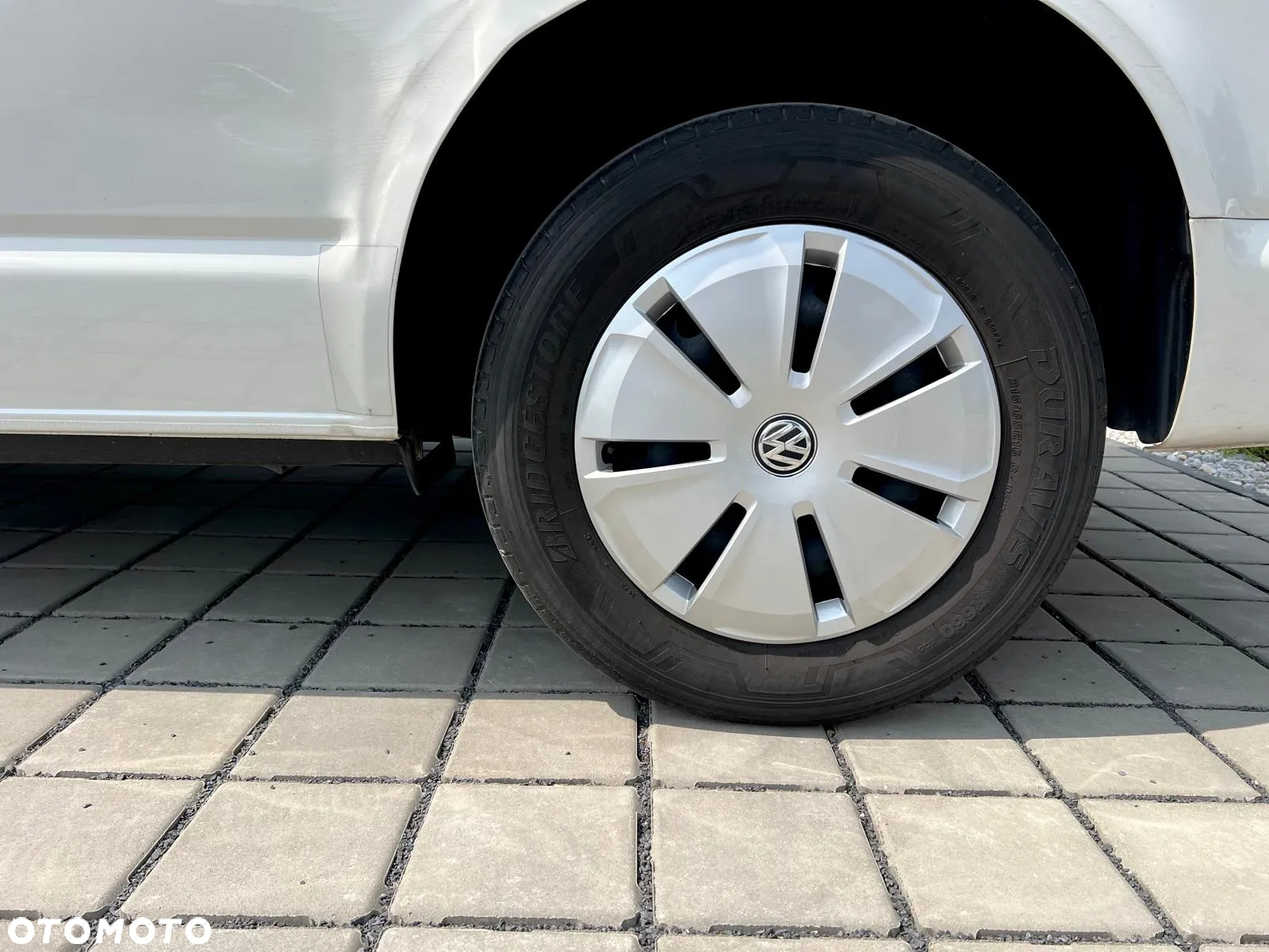 Volkswagen Caravelle 6.1 2.0 TDI L2 Trendline - 11