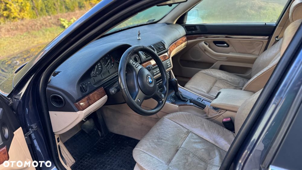 BMW Seria 5 - 13