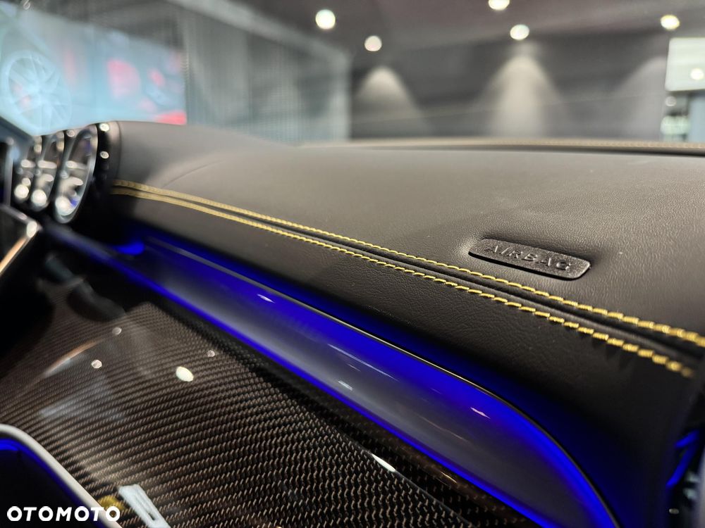 Mercedes-Benz CLE Mercedes-AMG 53 4M+ AMG S.SHIFT TCT 9G AMG Limited Edition - 21